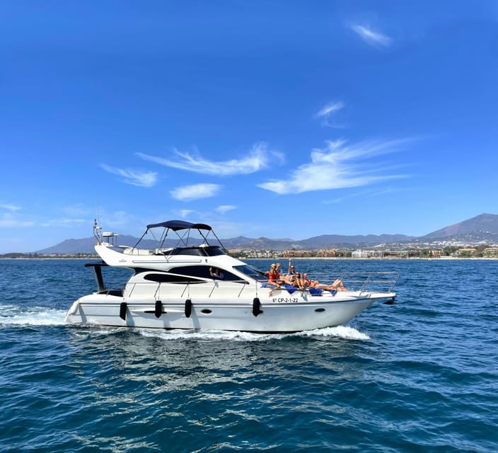 Marbella: Private Cruise in Yacht - Marbella Private Cruise on a Yacht: The View Changes Everything