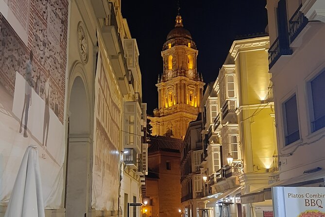 Mysterious Malaga Night Tour with Private Guide - Plaza de la Merced: Where the Mysteries Start