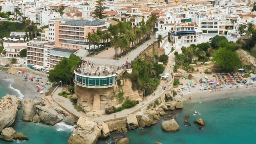 Nerja and Frigiliana from Málaga: the mountain and the sea - Frigiliana’s 1-hour window: white streets, flowers, and getting your bearings