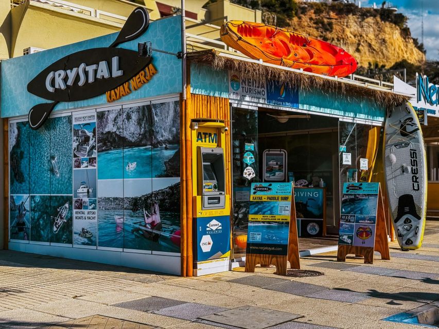 Nerja: Free Kayak Route along the cliffs of Nerja and Maro - What you should bring (so the day stays easy)