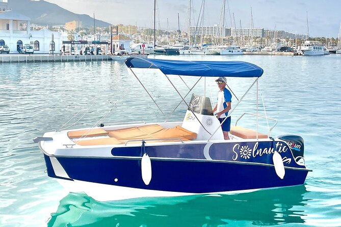 New 2025!! Unlicensed boat for dolphin watching - The Unlicensed Boat Note: A Key Thing to Confirm Before You Go