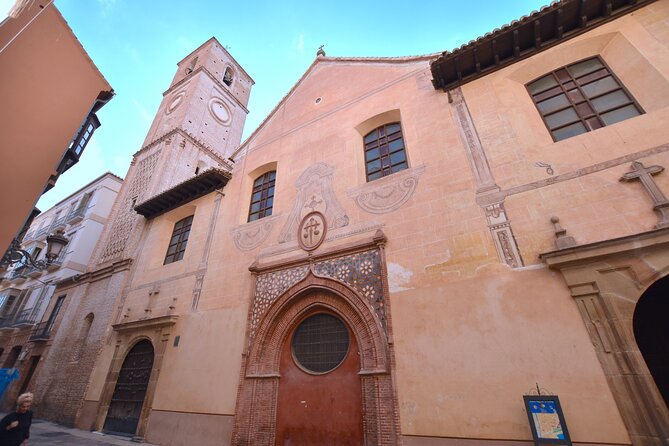 Picasso roots Private Walking Tour in Central Malaga - Timing tip: when to book and how to plan your day