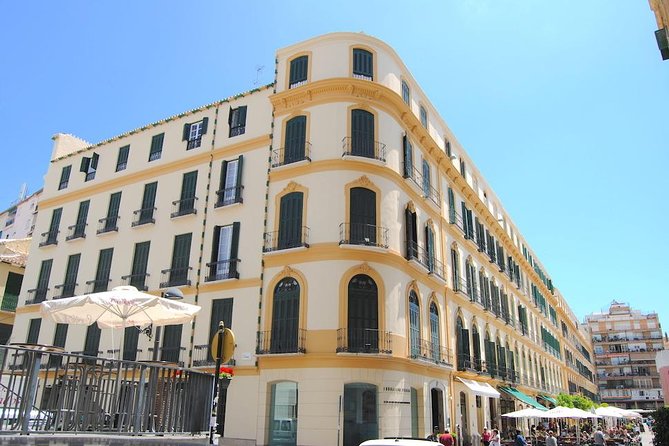 Picasso roots Private Walking Tour in Central Malaga - What makes the tour feel worth it: private, guided, and English-friendly