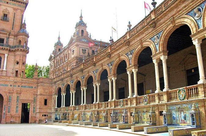 Private 12-Hour Tour to Sevilla from Malaga with Hotel pick up - Royal Alcázar: where the guide earns their pay