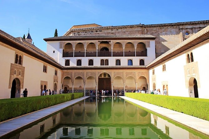 Private tour from Malaga to the Alhambra Palace and Granada - The Malaga-to-Granada transfer: smooth logistics, with one caveat
