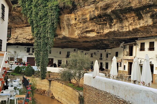 Private Tour of Ronda and Setenil de Las Bodegas - Quick Take