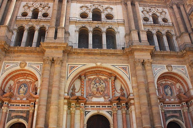 Private walking tour - Church of Picasso Baptism: Art, Sculptures, and Places of Faith