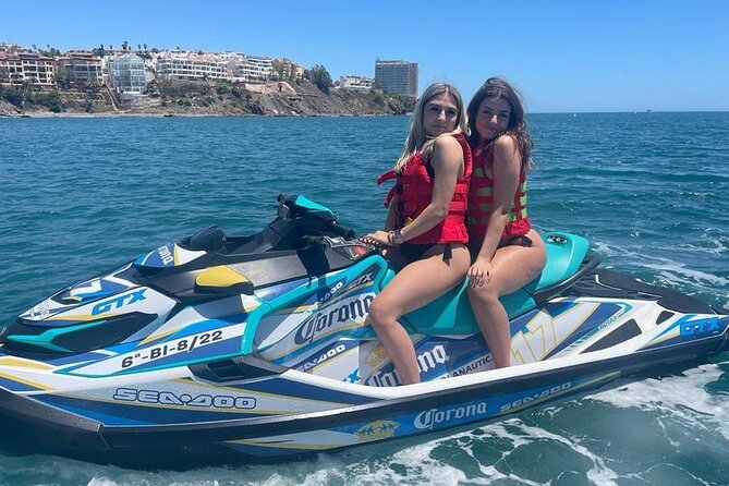 Rent Jetski - Routes or almost-free navigation, what that means for your day