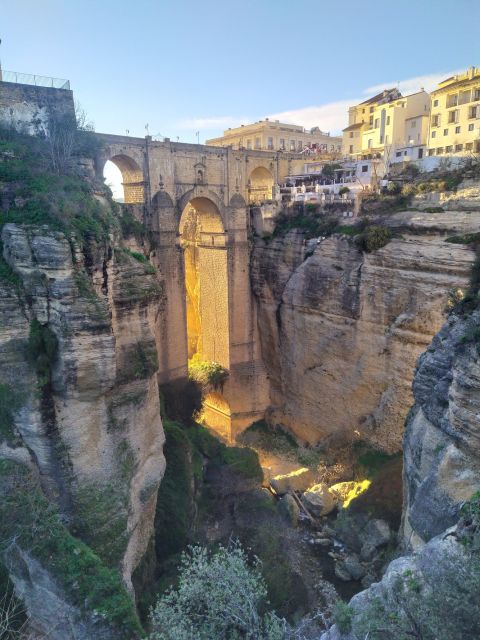 Ronda: 2-Hour Private Walking Tour - Paseo de Ernest Hemingway and the old bullring outside the arena