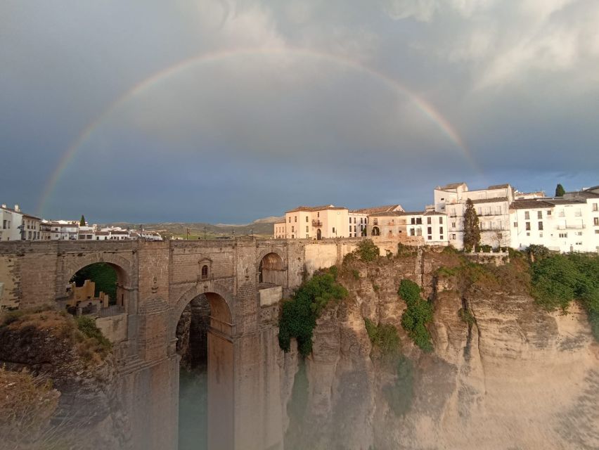 Ronda: Guided Walking Tour with English or Spanish Guide - Ronda in 90 minutes: why this walking tour works