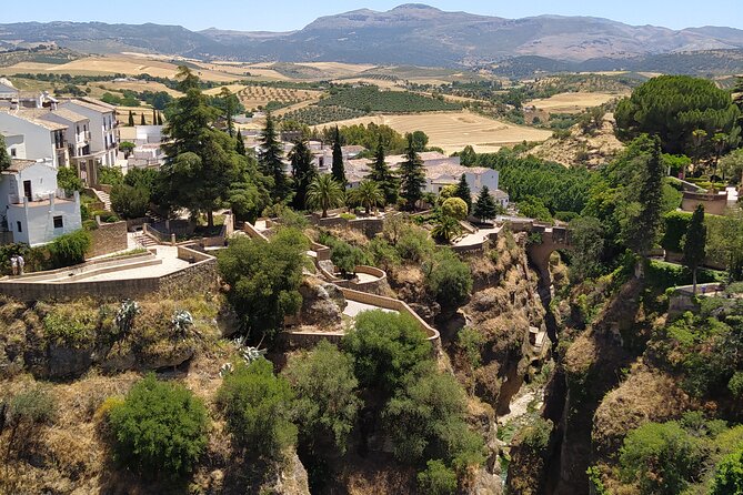 Ronda & Setenil de las Bodegas, land of contrasts / Semi-Private - Pace, Walking, and What to Bring for a Comfortable Day