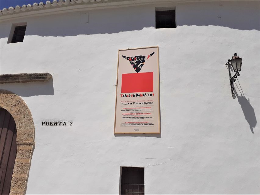 Ronda: Sightseeing Walking Tour - Moorish old town stops: reading the streets instead of just scanning for photos