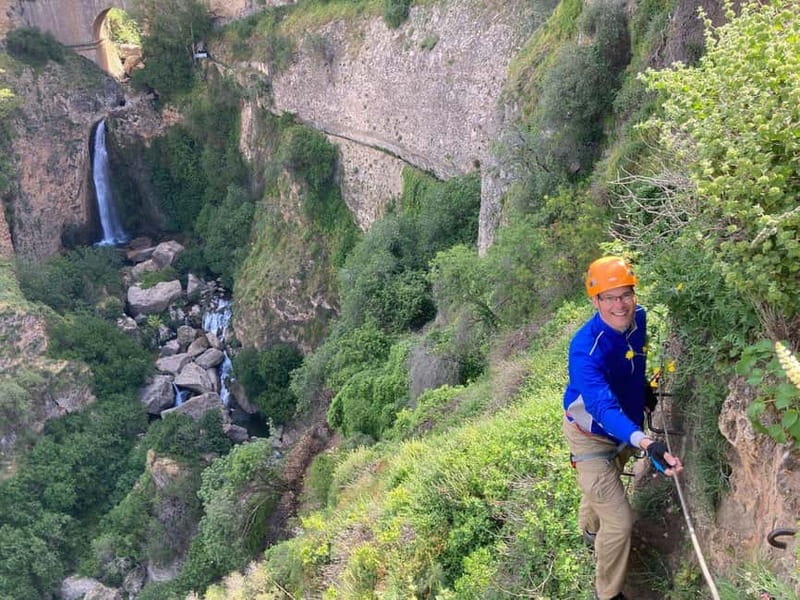 Ronda: Tajo de Ronda Via Ferrata Guided Climbing Tour - Gear and clothing: what to wear so you can enjoy it