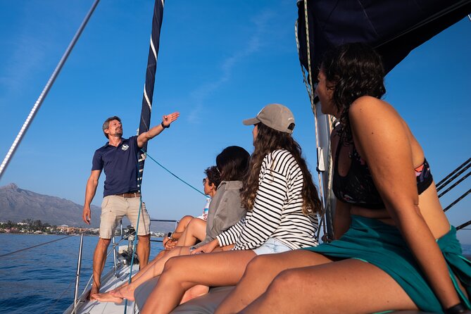 Sailing Adventure: Sailing, Dolphins and Relaxation with Drinks - When the boat is also a playground: swimming and paddle surf rules