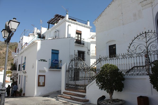 Semi-private Tour to Frigiliana and The Lost Village with lunch included - Frigiliana and El Acebuchal: the day plan in plain terms