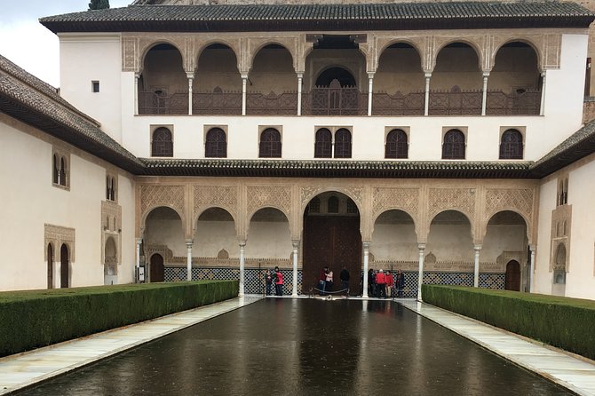 Semi Private Tour to the Alhambra from Nerja - Why this Alhambra day trip from Nerja works so well