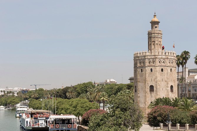 Seville Full Day Trip with Cathedral from Malaga - Walking Santa Cruz: narrow streets, the Jewish Quarter feel, and one hour that flies