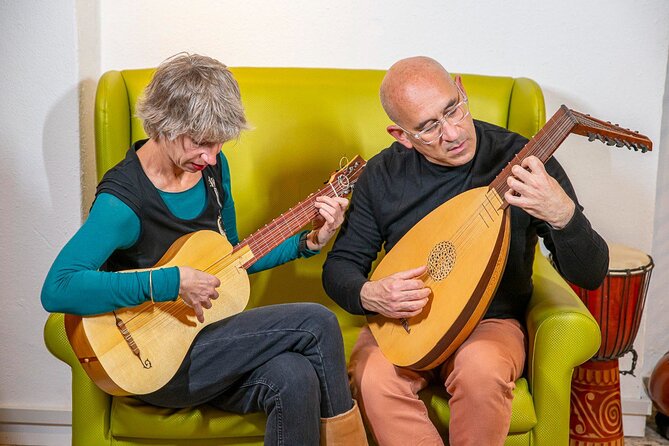 Spanish Guitar Concerts in Ronda - Before the concert: wine first, then guitars on display