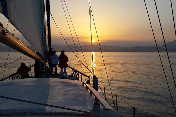 Sunset Sailing Experience in Estepona - Practical tips to make your trip smoother