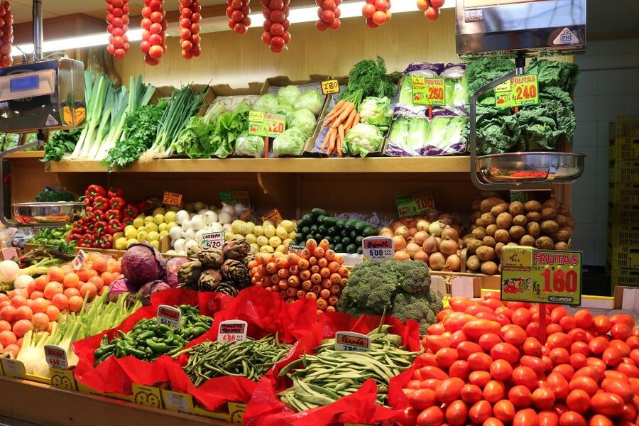 Tapas Tour Paella and Malaga market with Official Guide - Price and logistics: where it makes sense, and where you should think twice