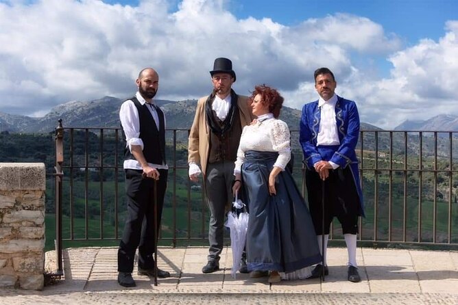 Tour in Ronda with Guided Visit and Setenil de las Bodegas - Bullfighting Museum visit: short, focused, and scheduled