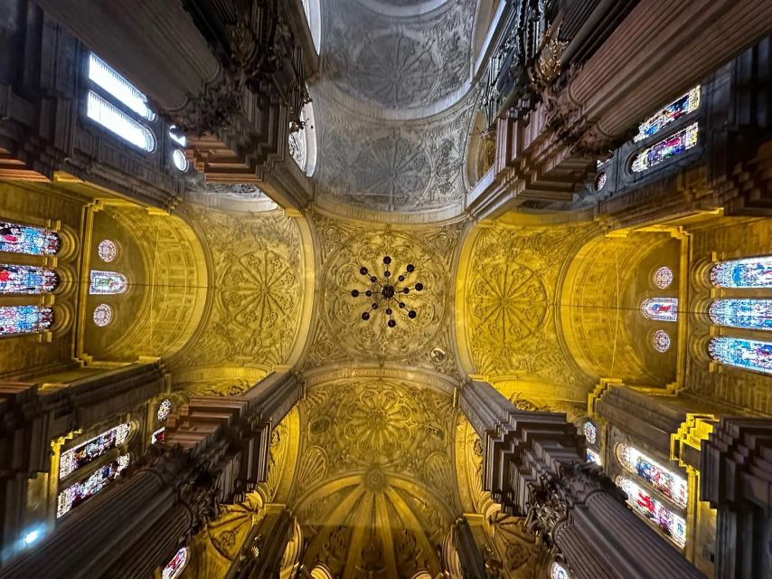 Ultimate Malaga: History and Tapas All Included - Tapas Stop One: Two Generous Tapas Per Person Plus Wine
