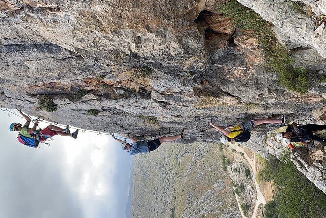 Via Ferrata & Zip Line Zafarraya - Getting there from Malaga: start smart, stay comfortable