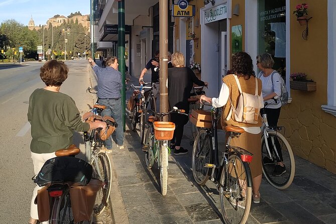 Vintage Style Bike Rental in Malaga - A realistic 9-hour flow for riding Malaga on your terms