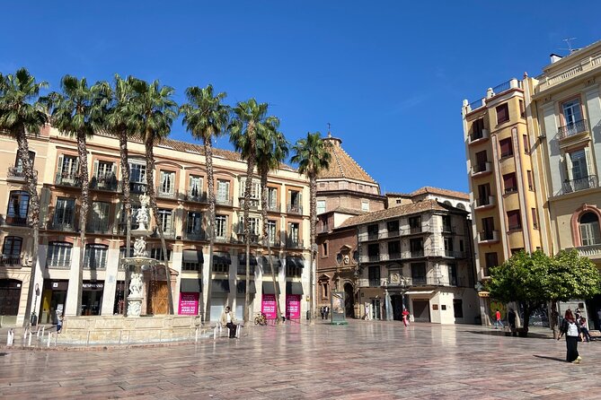 Walk through the old Malaga medina - How long is enough time, and what the walk feels like