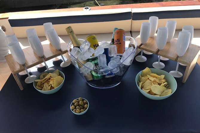 Yacht ride in Puerto Banús - The big solarium: where this trip turns from sightseeing into hanging out