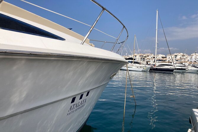 Yacht ride in Puerto Banús - Cooling off in Marbella waters without turning it into a mission